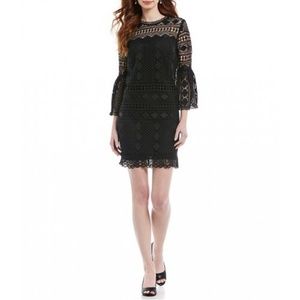 👗 NWT ALEX MARIE Black Lace Bell Sleeve Dress